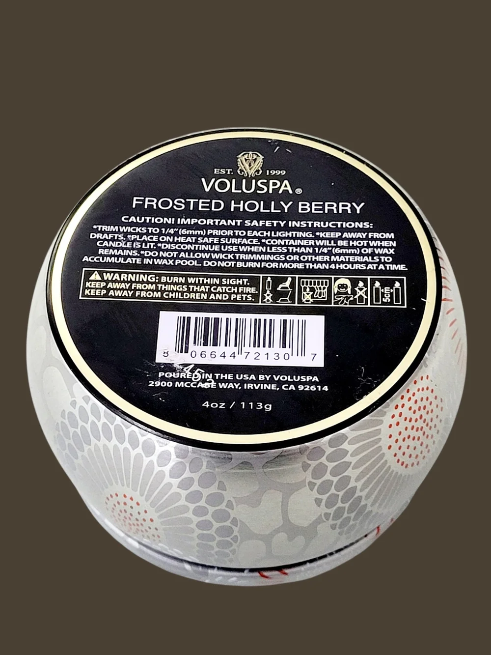 NEW VOLUSPA Frosted Holly Berry  Sephora Exclusive One Wick Scented Candle Tin